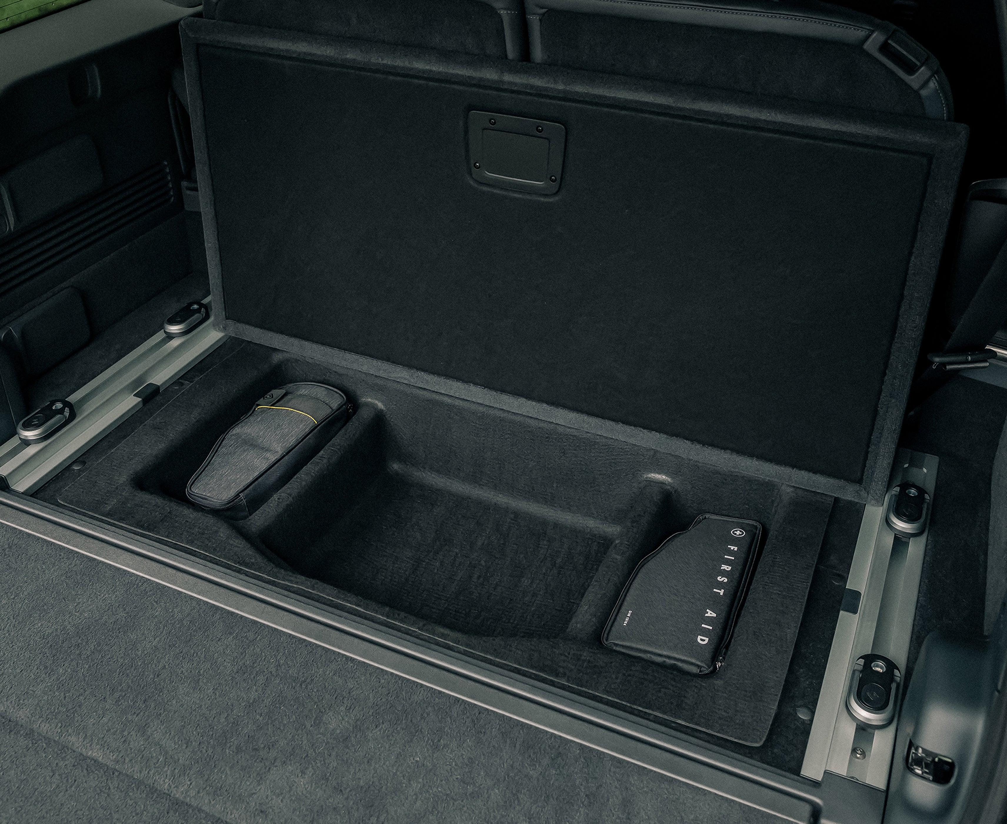 R1S Cargo Area Bin