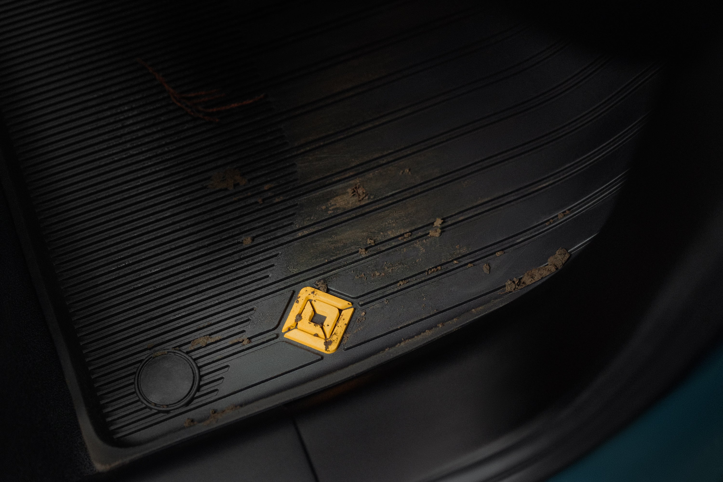 R2 All-Weather Floor Mats