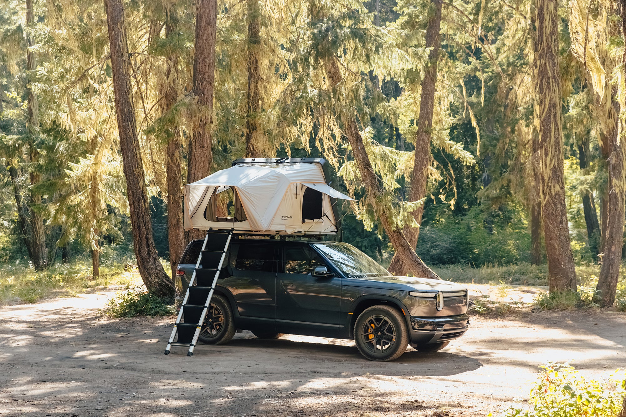 rivian r1t tent iKamper Skycamp 4.0 DLX MegaDriver - Top Gear Category:Fahrräder_44 Z. Lens Option:MBS Optics ULR Lens Set Up truck bed tents